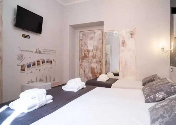 Domus Ferruccio 4* Roma