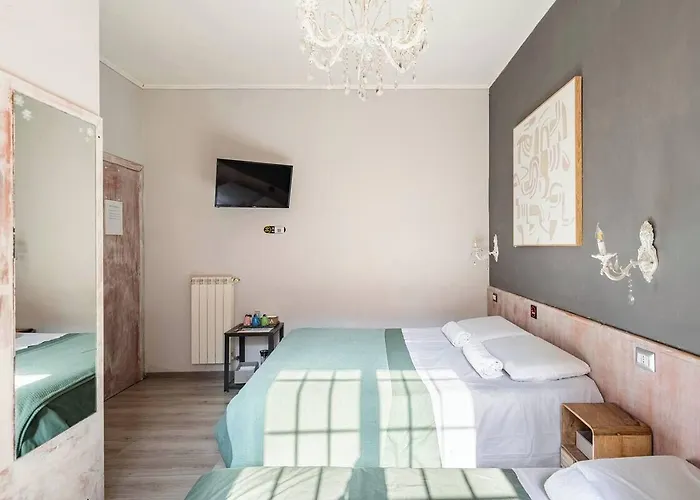 Domus Ferruccio 4*
